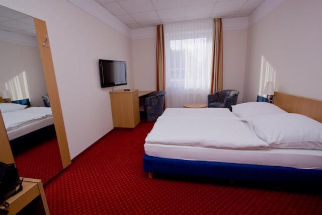 Hotel Jacobsberg Oschersleben Cameră foto
